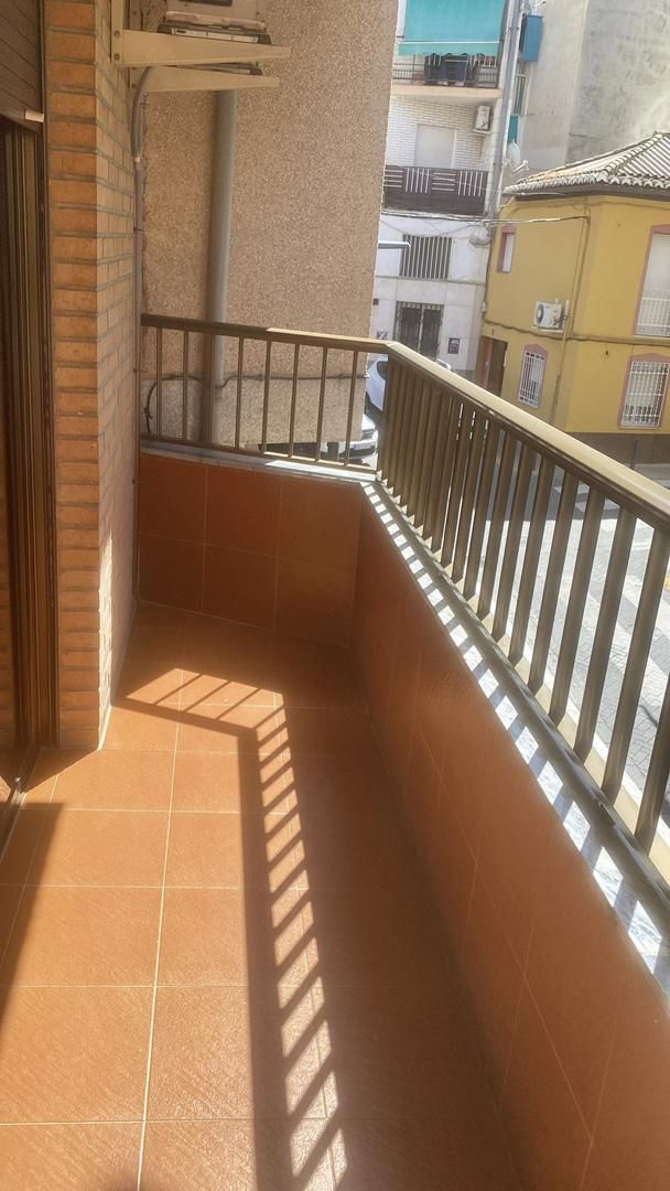 Terrassa de Casa adosada de lloguer en Maracena amb Terrassa, Moblat i Forn