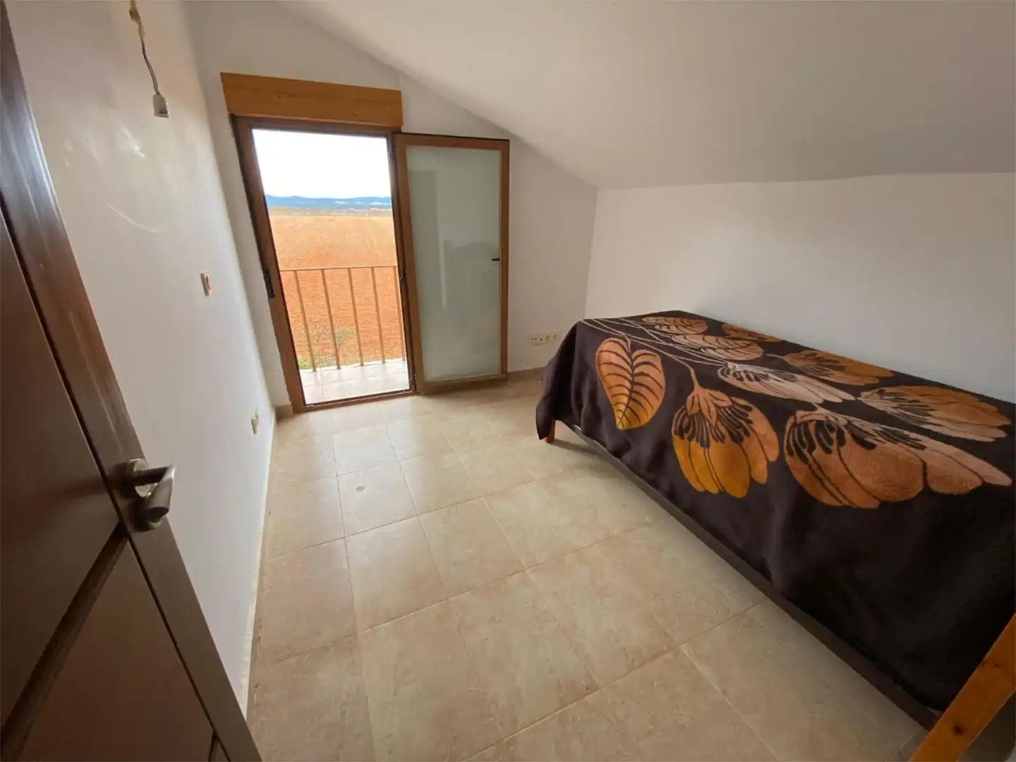 Houses for sale in Calle Carrilillo, 2, Pozorrubio de Santiago Bedroom of Houses for sale in Pozorrubio de Santiago with Terrace, Swimming Pool and Balcony