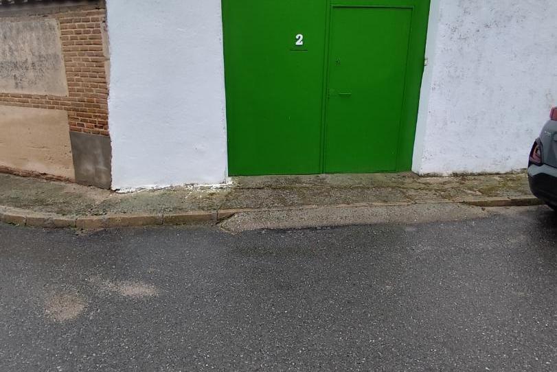 Foto 1 de Casa adosada en venda a Calle Milagros, 2, Mamblas, Ávila