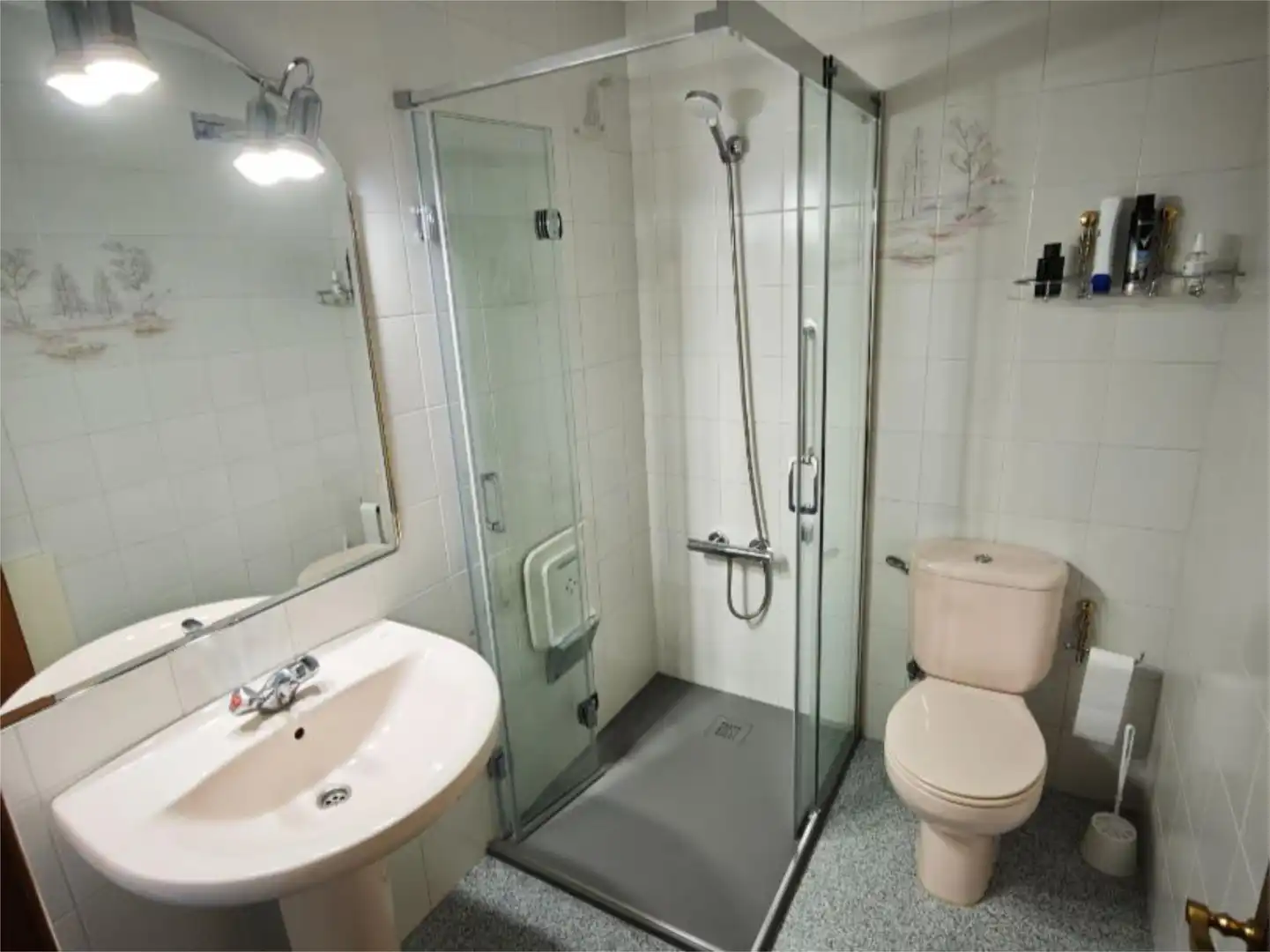Flat for sale in Carrer Mas Catofa, 31, Taialà - Germans Sabat Bathroom of Flat for sale in Girona Capital with Air Conditioner and Terrace