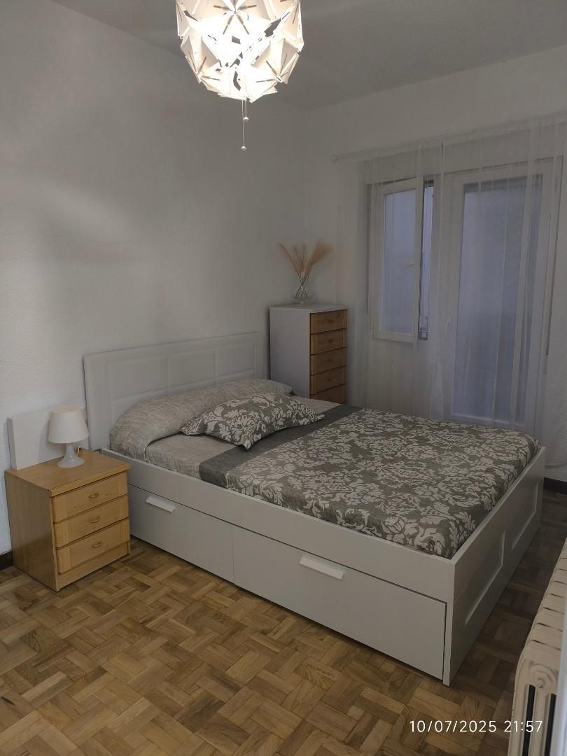 Study to rent in Calle Divina Pastora, 1, Casco Antiguo