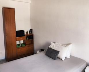 Bedroom of Flat to share in Montmeló  with Heating, Furnished and Oven
