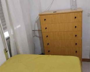 Dormitori de Casa o xalet per a compartir en Alcalá de Henares