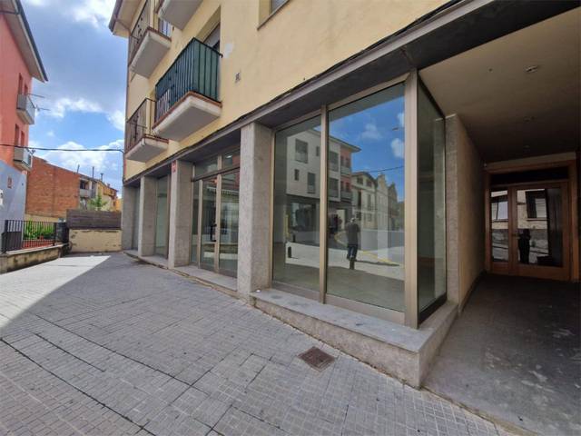 Local comercial en Alquiler en BV-4608, 18 en Sant Hipòlit de Voltregà