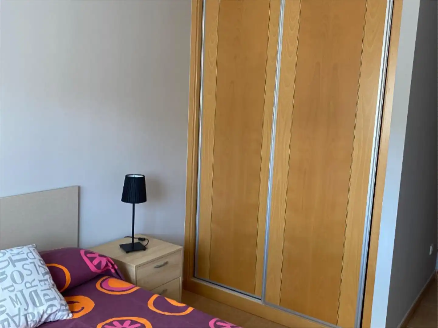 Piso en venta en Calle Bedar, 1, Carboneras Habitación de Piso en venta en Carboneras con Aire acondicionado, Calefacción y Terraza