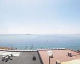 Terrace of House or chalet to rent in Algeciras  with Private garden, Swimming Pool and Furnished