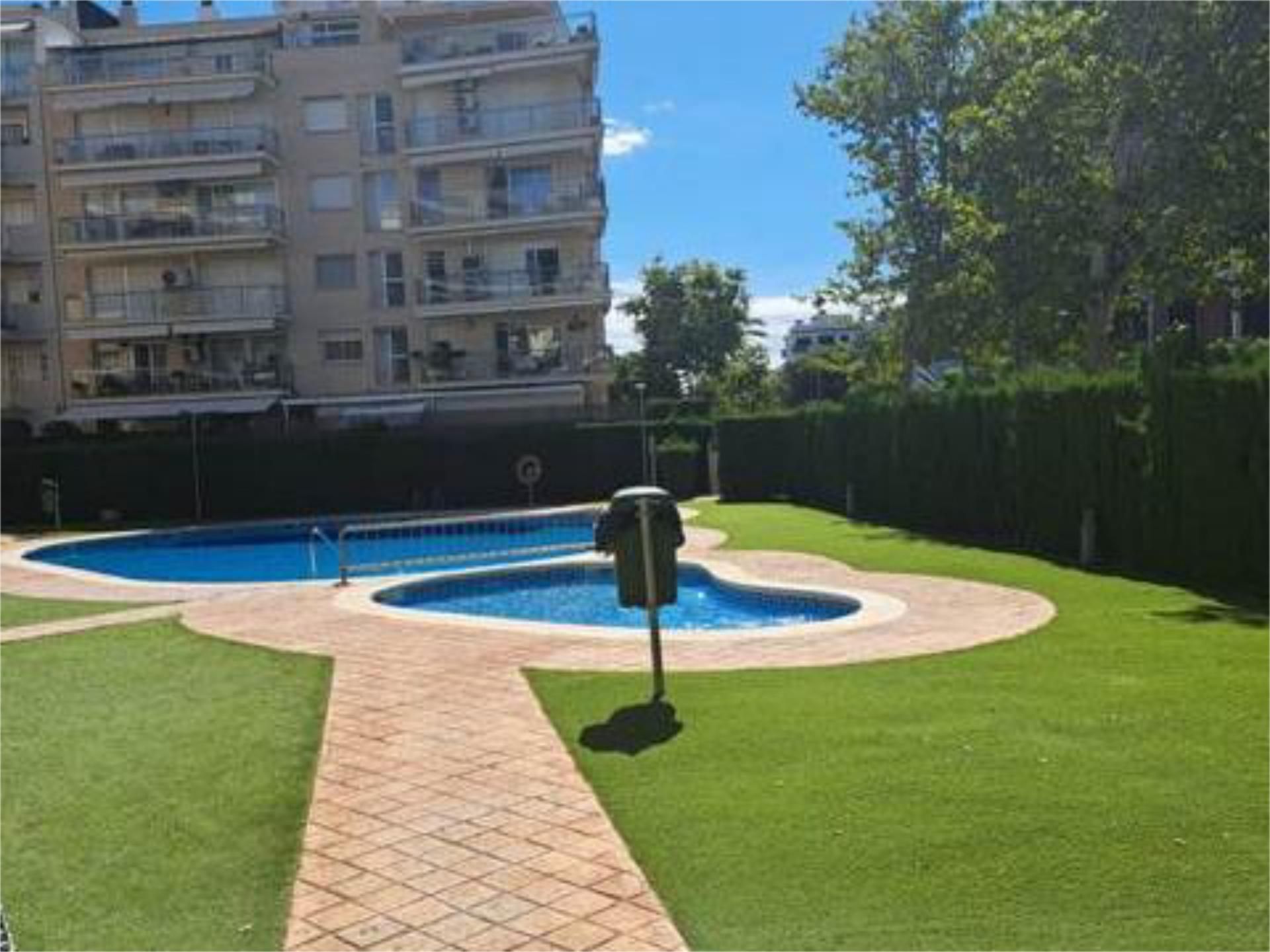 Swimming pool of Flat to rent in Cambrils  with Air Conditioner, Heating and Private garden