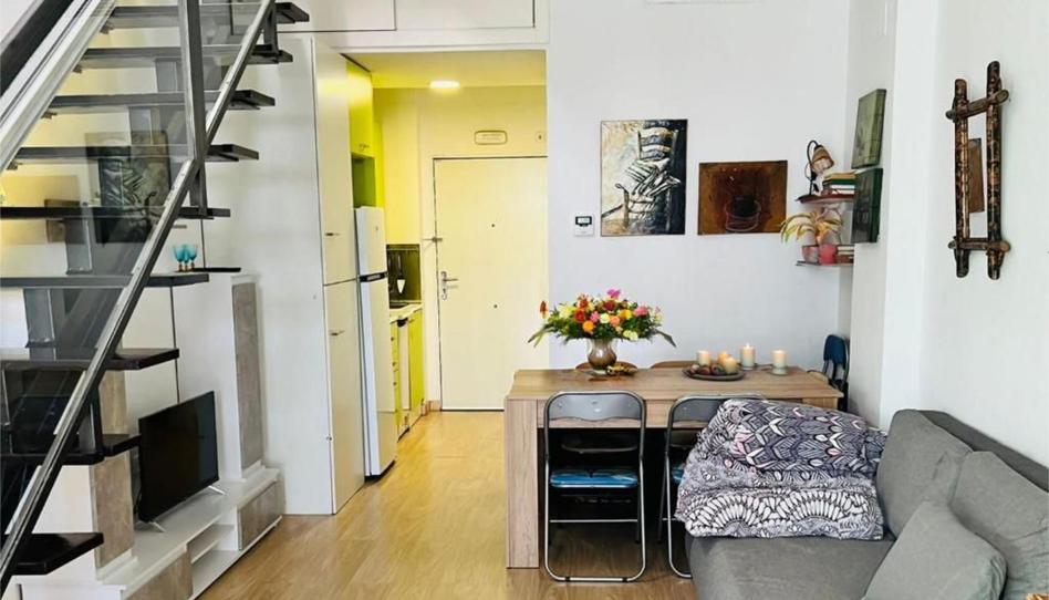 Foto 1 de Piso en venta en Calle Cerro del Murmullo, 13, Ensanche de Vallecas - La Gavia, Madrid
