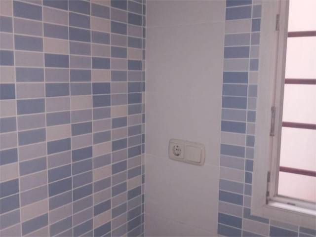 Piso en Venta en Calle León, 1 en Las Tres Cruces