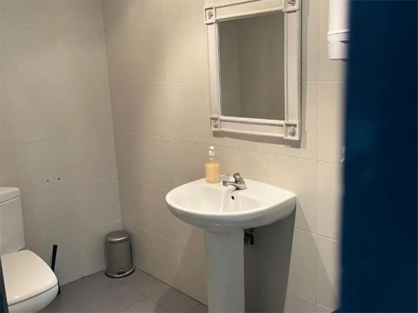 Local en traspaso en Carrer Gran, 27, Sant Vicenç de Castellet Baño de Local en traspaso en Sant Vicenç de Castellet con Aire acondicionado, Calefacción y Parquet