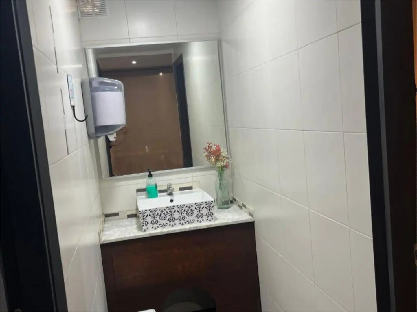 Local en traspaso en Carrer Gran, 27, Sant Vicenç de Castellet Baño de Local en traspaso en Sant Vicenç de Castellet con Aire acondicionado, Calefacción y Parquet