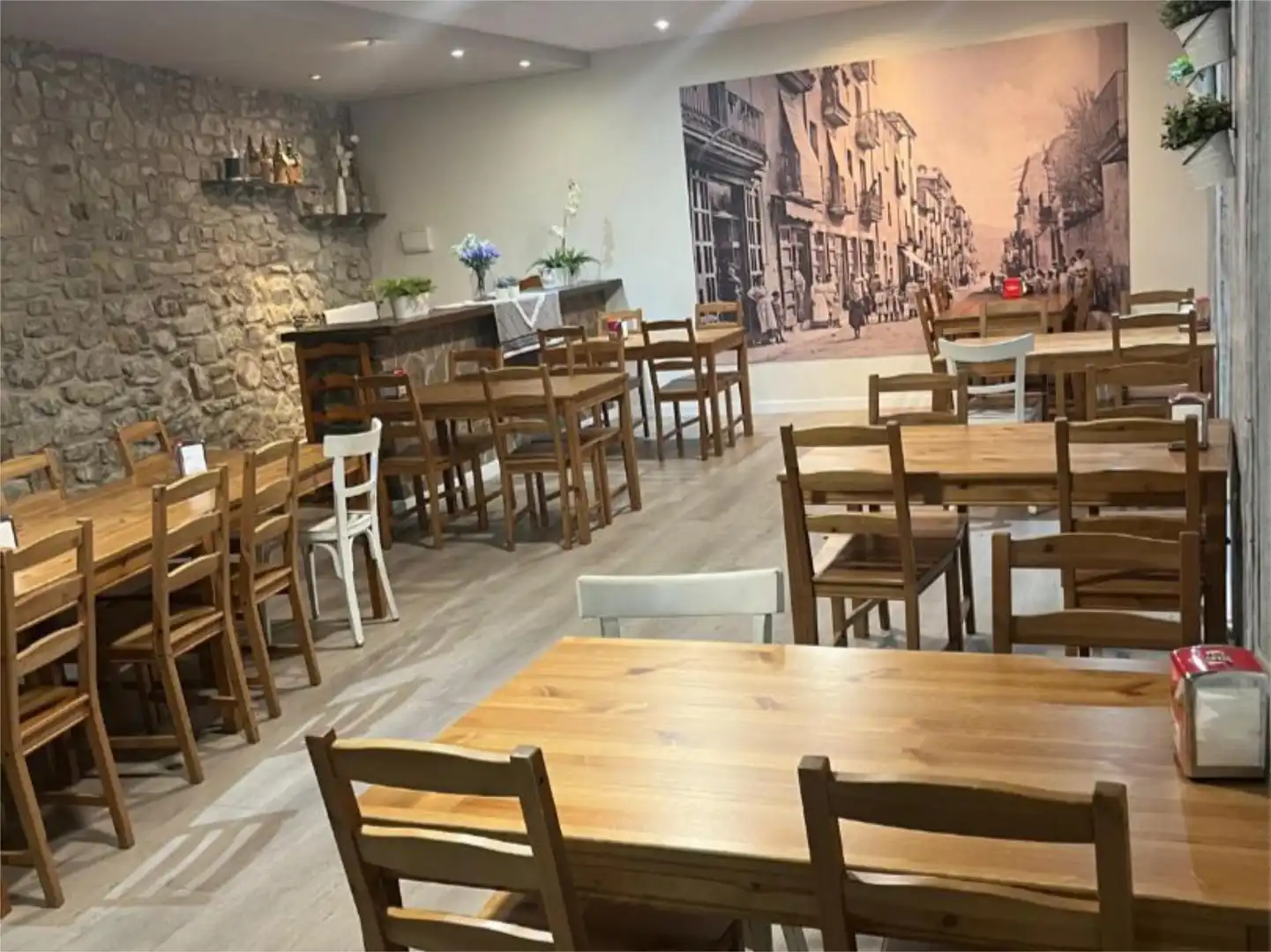 Local en traspaso en Carrer Gran, 27, Sant Vicenç de Castellet Local en traspaso en Sant Vicenç de Castellet con Aire acondicionado, Calefacción y Parquet