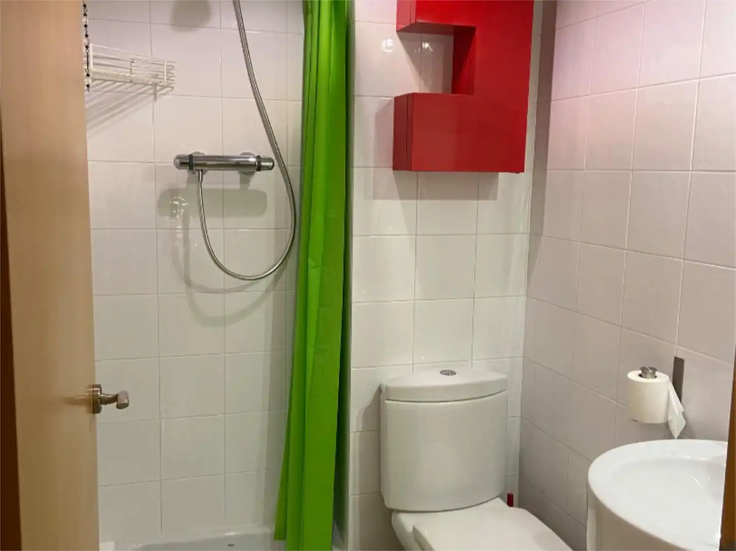 Piso en venta en Carrer de Miquel Martí i Pol, 4, Porrera Baño de Piso en venta en Porrera con Calefacción, Terraza y Trastero