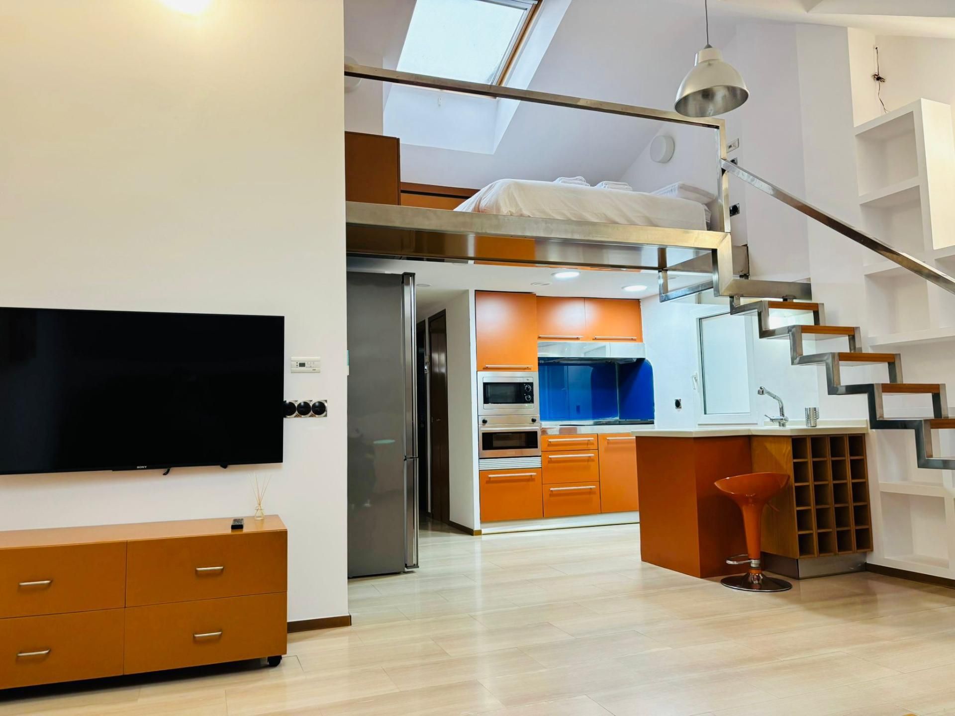 Kitchen of Flat to rent in Burgos Capital  with Heating, Parquet flooring and Furnished