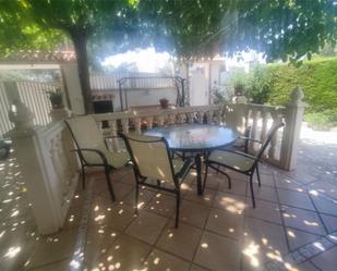 Terrassa de Pis en venda en L'Ametlla de Mar  amb Aire condicionat, Jardí privat i Piscina