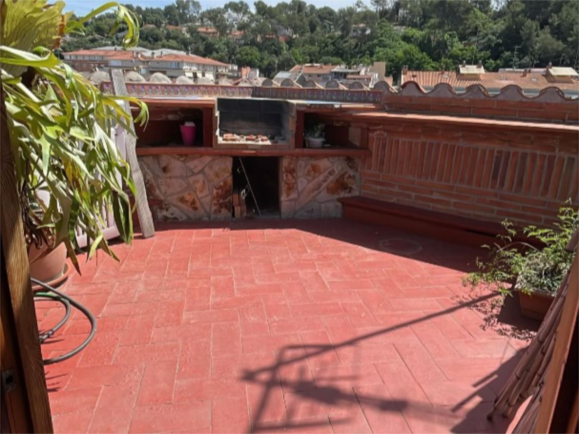 Terrassa de Casa adosada en venda en Sant Quirze del Vallès amb Aire condicionat i Terrassa