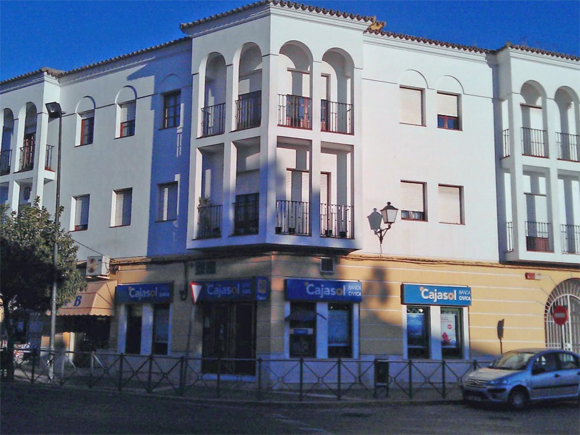 Vista exterior de Estudi de lloguer en Osuna amb Aire condicionat, Calefacció i Moblat