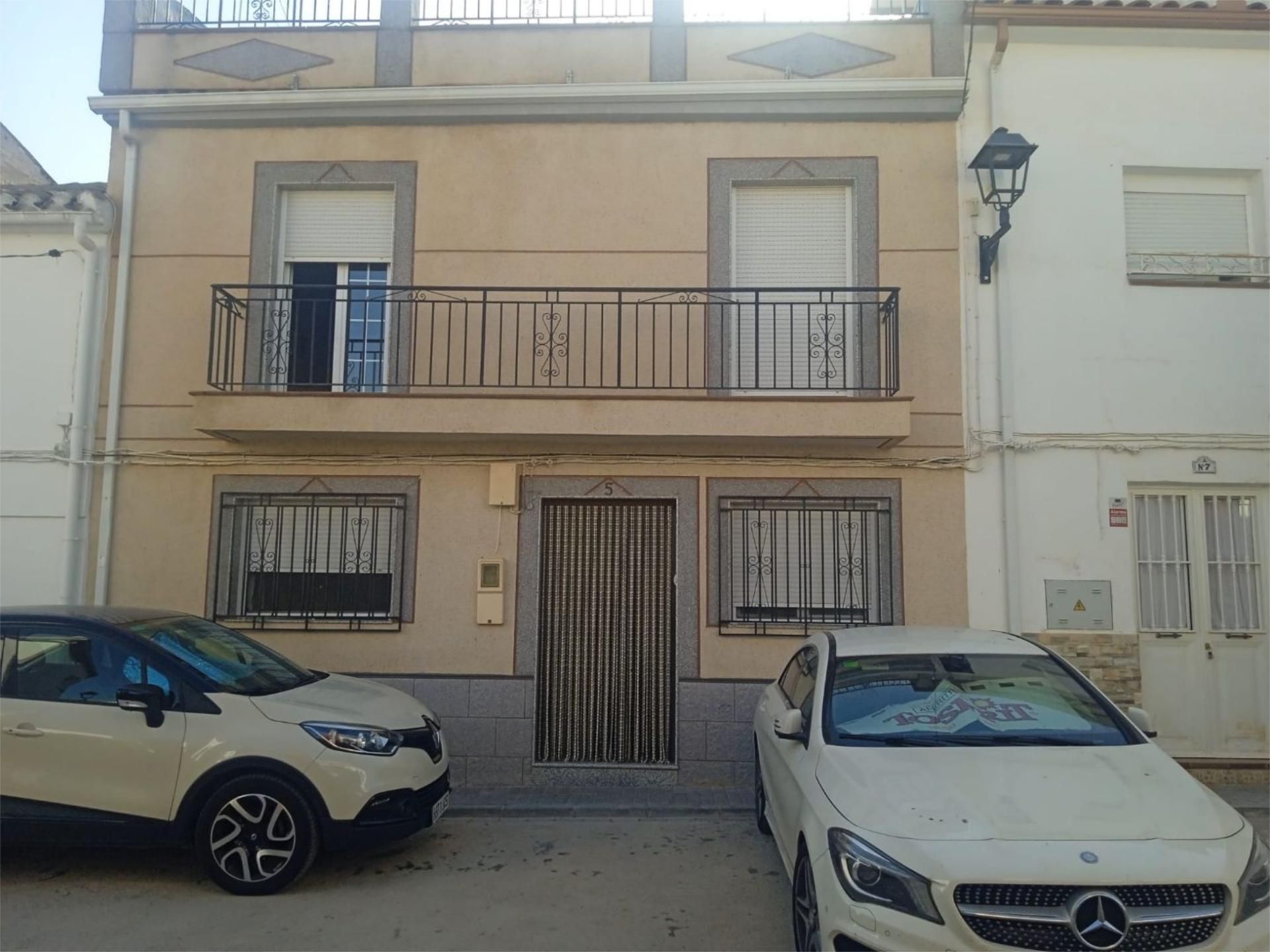 Vista exterior de Pis en venda en Torre-Cardela amb Calefacció, Terrassa i Moblat