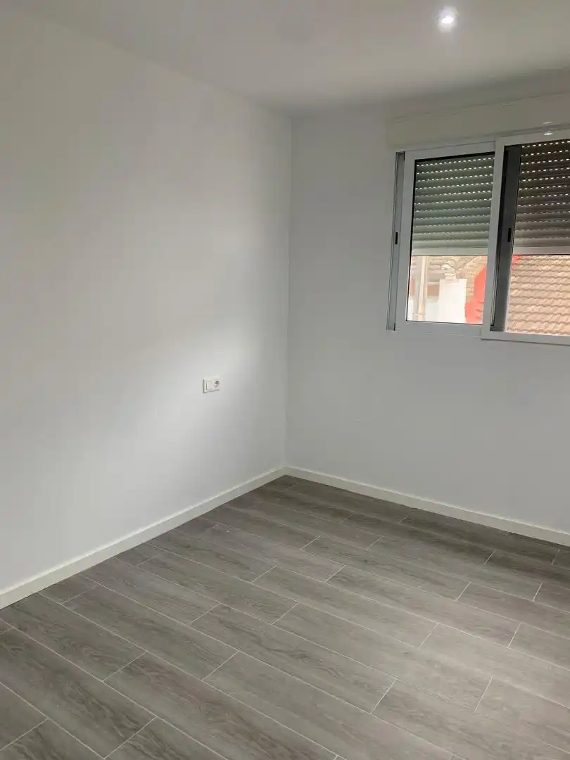 Habitación de Piso de alquiler en Meliana con Amueblado, Horno y Lavadora
