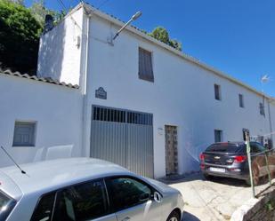 Vista exterior de Finca rústica en venda en Beas de Granada amb Traster, Moblat i Forn