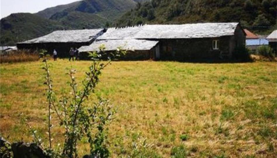Photo 1 of Land for sale in Lugar Pradoalbar, 19, Vilariño de Conso, Ourense