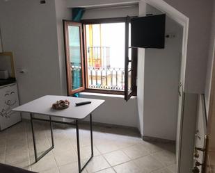 Bedroom of Flat to rent in Almuñécar  with Furnished