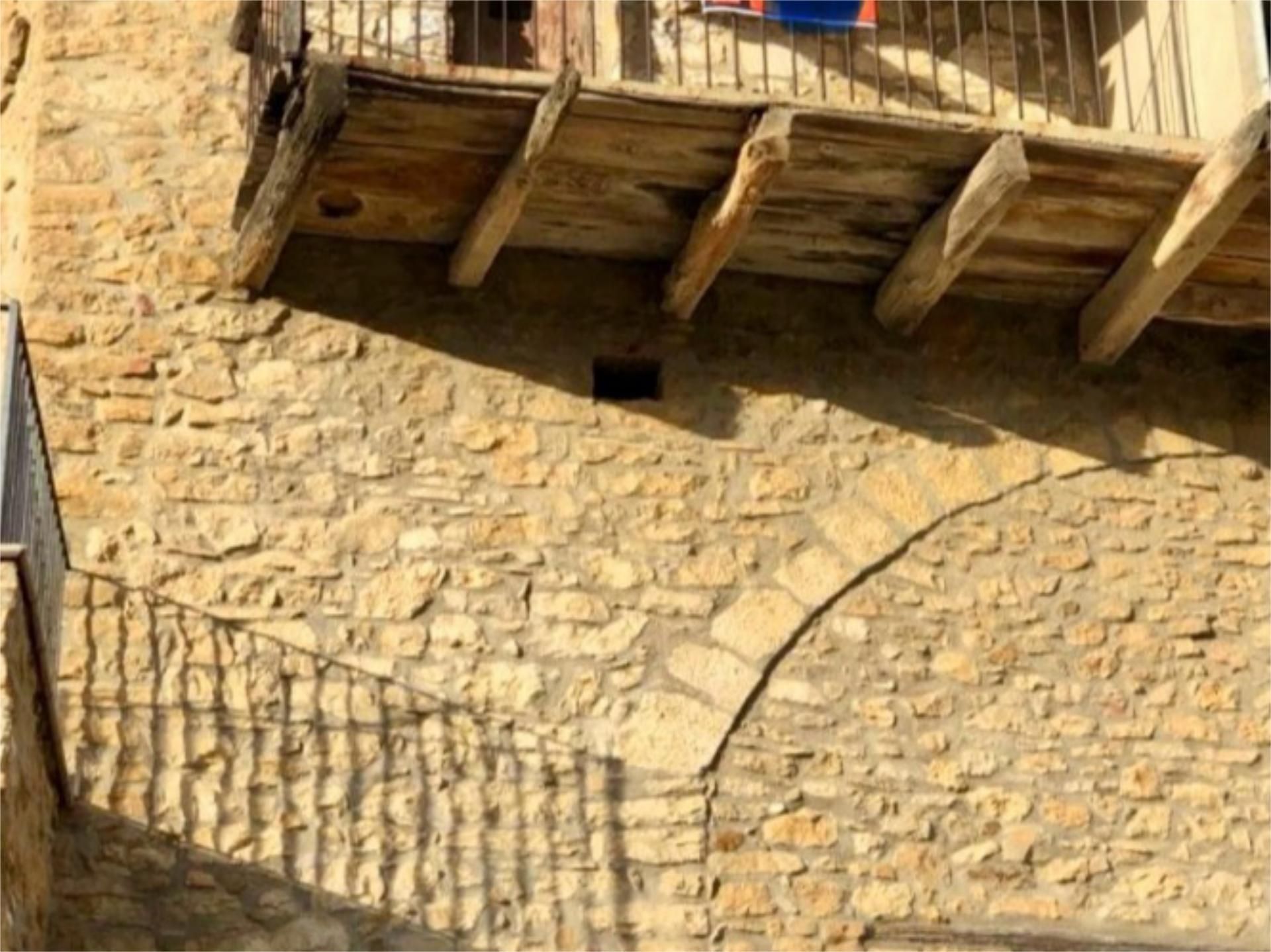Exterior view of Flat for sale in La Pobla de Benifassà  with Balcony