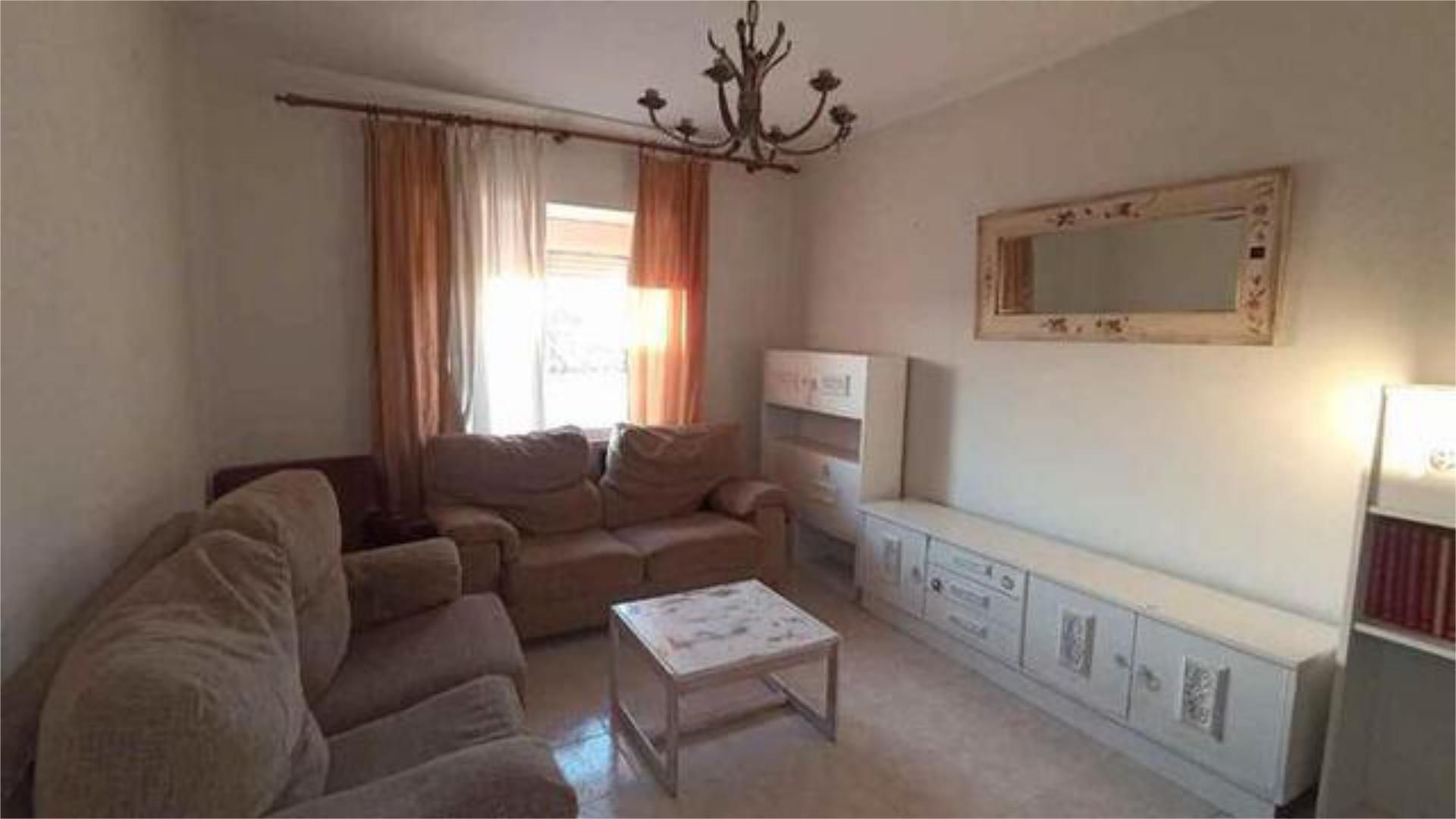 Living room of Flat to rent in Plasencia  with Furnished