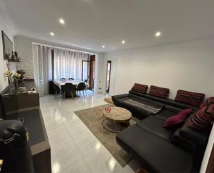Exterior view of Flat for sale in  Barcelona Capital  with Terrace and Balcony