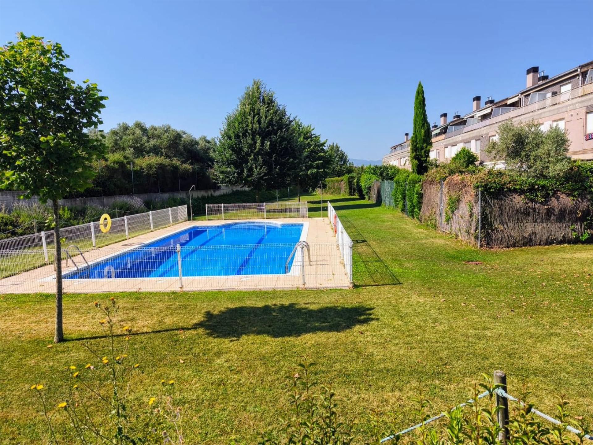 Swimming pool of Apartment for sale in Villamediana de Iregua  with Terrace and Swimming Pool