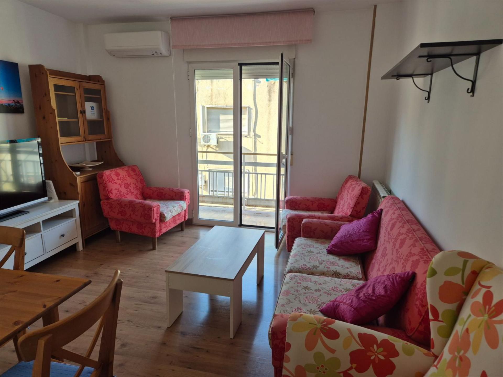 Sala d'estar de Pis en venda en  Granada Capital amb Aire condicionat i Balcó
