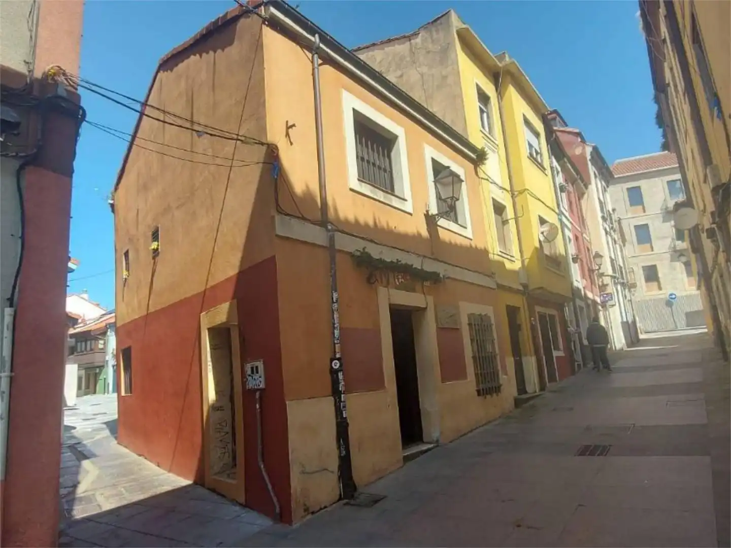 Piso en venta en Calle Vicaría, 25, Cimadevilla Vista exterior de Piso en venta en Gijón