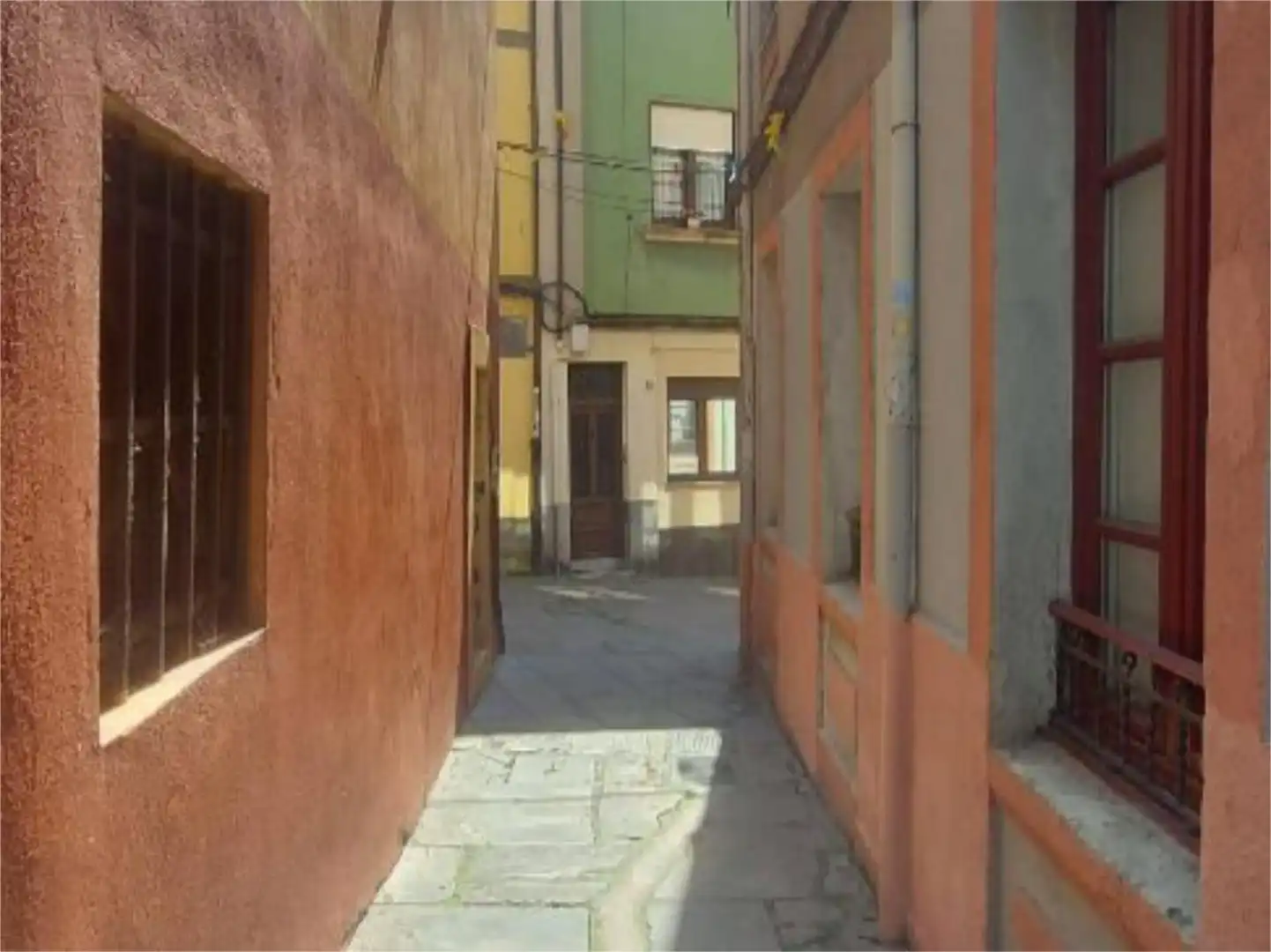 Piso en venta en Calle Vicaría, 25, Cimadevilla Vista exterior de Piso en venta en Gijón