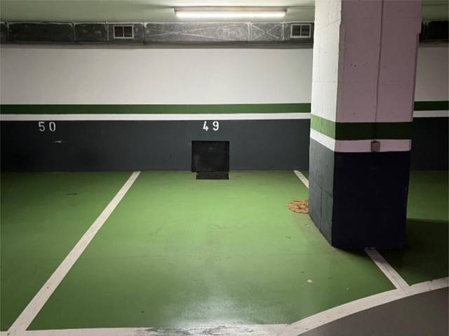 Garaje en Alquiler en Carrer de la Caravel·la la Niña, 22 en Barri de les Corts