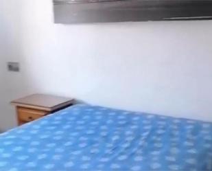 Bedroom of Flat to rent in  Sevilla Capital  with Air Conditioner and Balcony