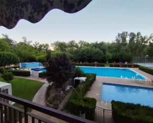 Swimming pool of Flat for sale in  Jaén Capital  with Air Conditioner, Terrace and Swimming Pool