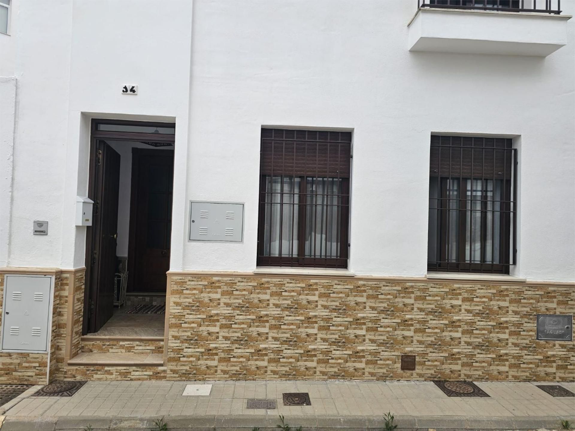 Exterior view of Single-family semi-detached for sale in Villanueva de los Castillejos  with Air Conditioner