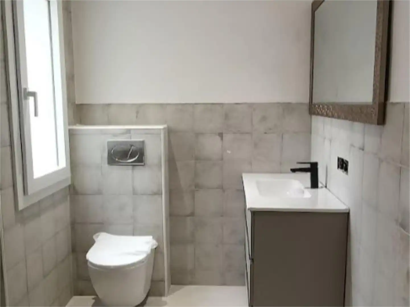 Baño de Apartamento de alquiler en Pollença con Aire acondicionado, Calefacción y Jardín privado