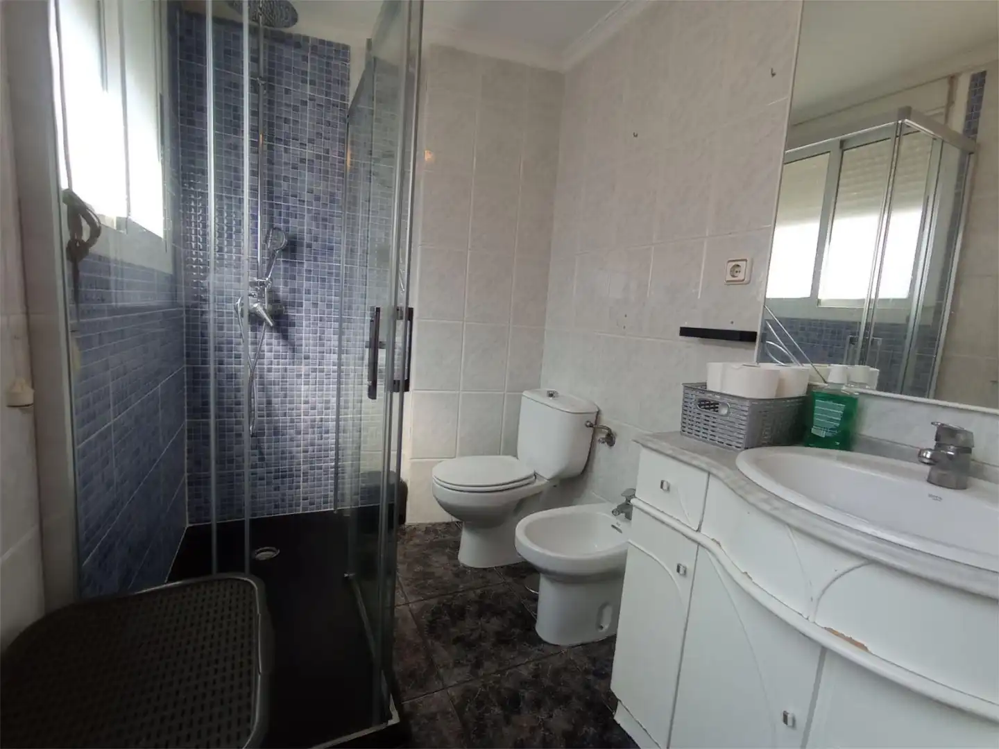 Flat for sale in Carrer de Sant Joan Bosco, 13, Campello pueblo Bathroom of Flat for sale in El Campello with Terrace, Furnished and Video intercom