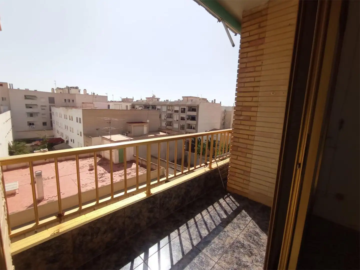 Flat for sale in Carrer de Sant Joan Bosco, 13, Campello pueblo Balcony of Flat for sale in El Campello with Terrace, Furnished and Video intercom