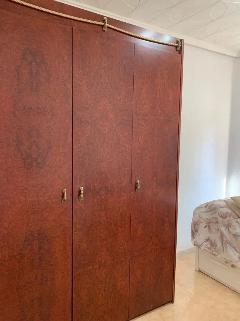 Habitación en Carrer dels Jurats, 1, Tres Forques Habitación de Piso para compartir en Valencia con Aire acondicionado, Parquet y Amueblado