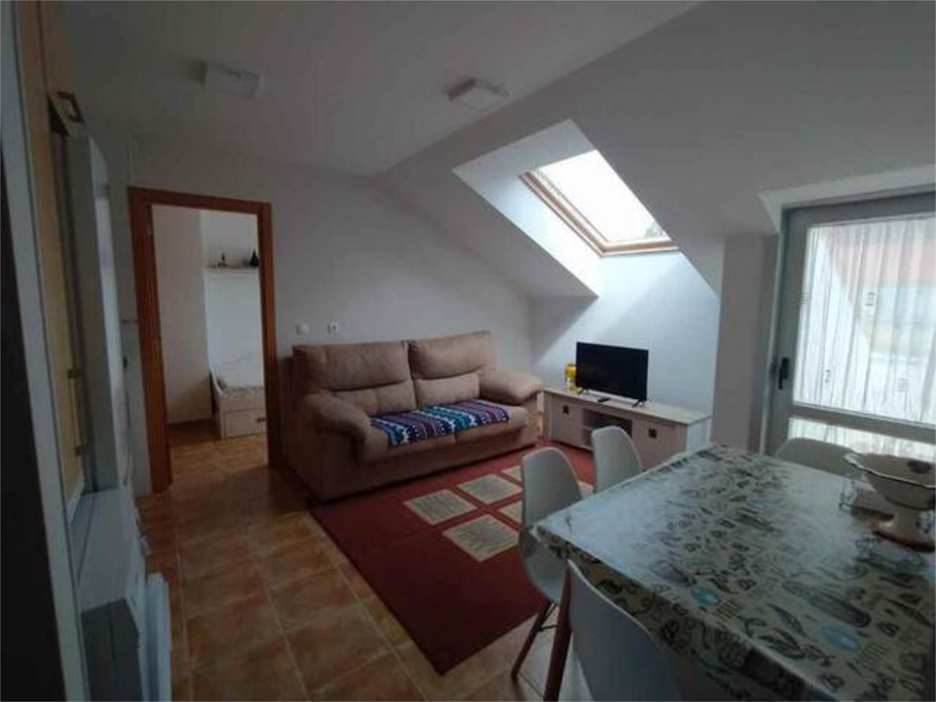 Apartamento de alquiler en Cee