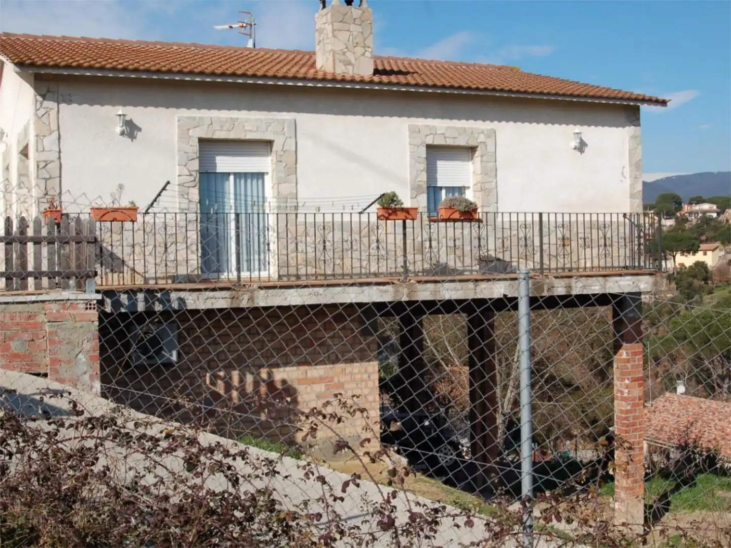 Piso en venta en Carrer de Federico García Lorca, 228, Riells i Viabrea Vista exterior de Piso en venta en Riells i Viabrea con Jardín privado y Balcón