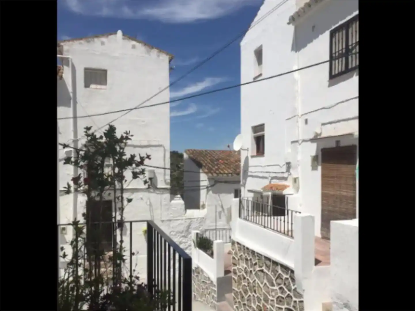 Piso en venta en Calle Barrio Bajo, Casares pueblo Vista exterior de Piso en venta en Casares con Terraza, Amueblado y Balcón