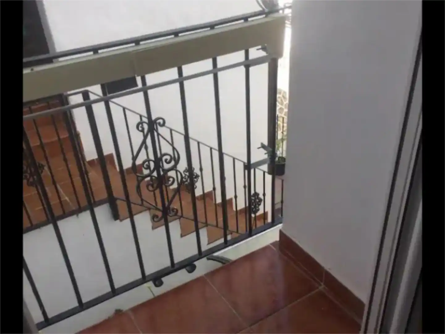 Piso en venta en Calle Barrio Bajo, Casares pueblo Terraza de Piso en venta en Casares con Terraza, Amueblado y Balcón