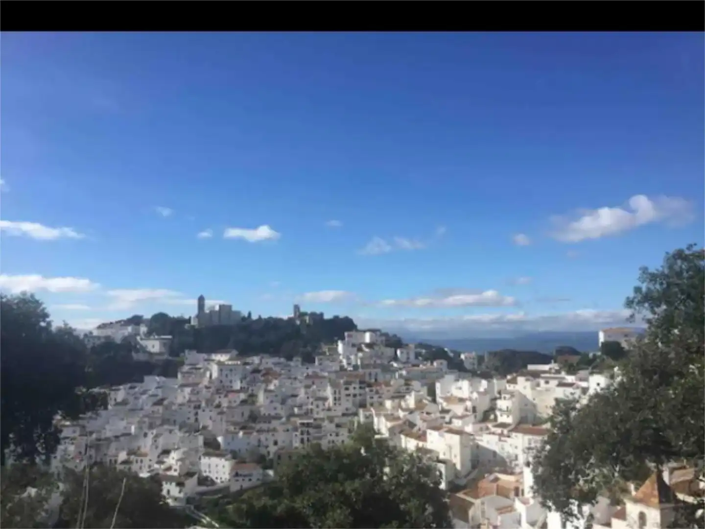 Piso en venta en Calle Barrio Bajo, Casares pueblo Vista exterior de Piso en venta en Casares con Terraza, Amueblado y Balcón
