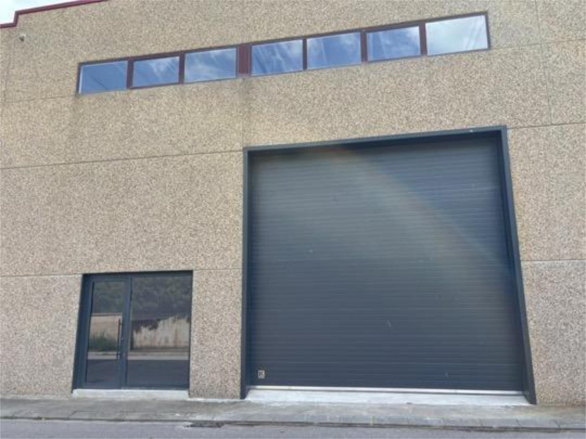 Exterior view of Industrial buildings to rent in Ripoll