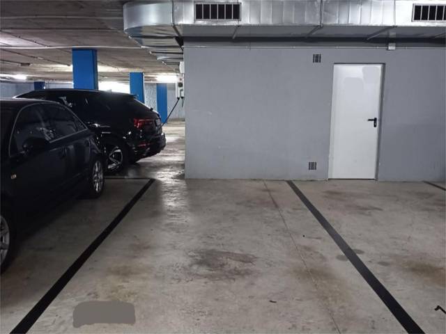 Garaje en Alquiler en Plaça d'Europa, 6 en Santa Eulàlia