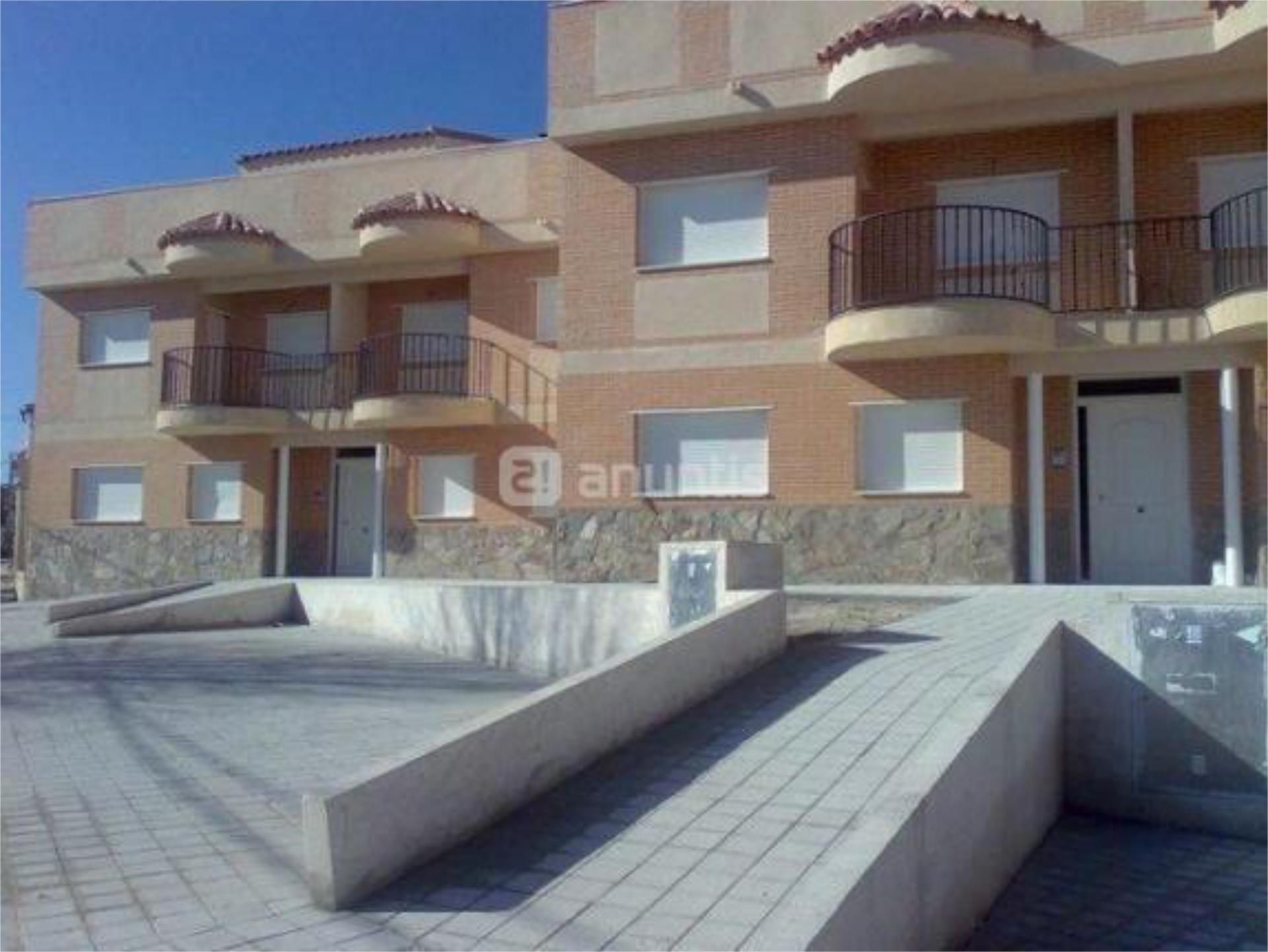 Vista exterior de Pis en venda en Villamiel de Toledo amb Calefacció, Terrassa i Moblat
