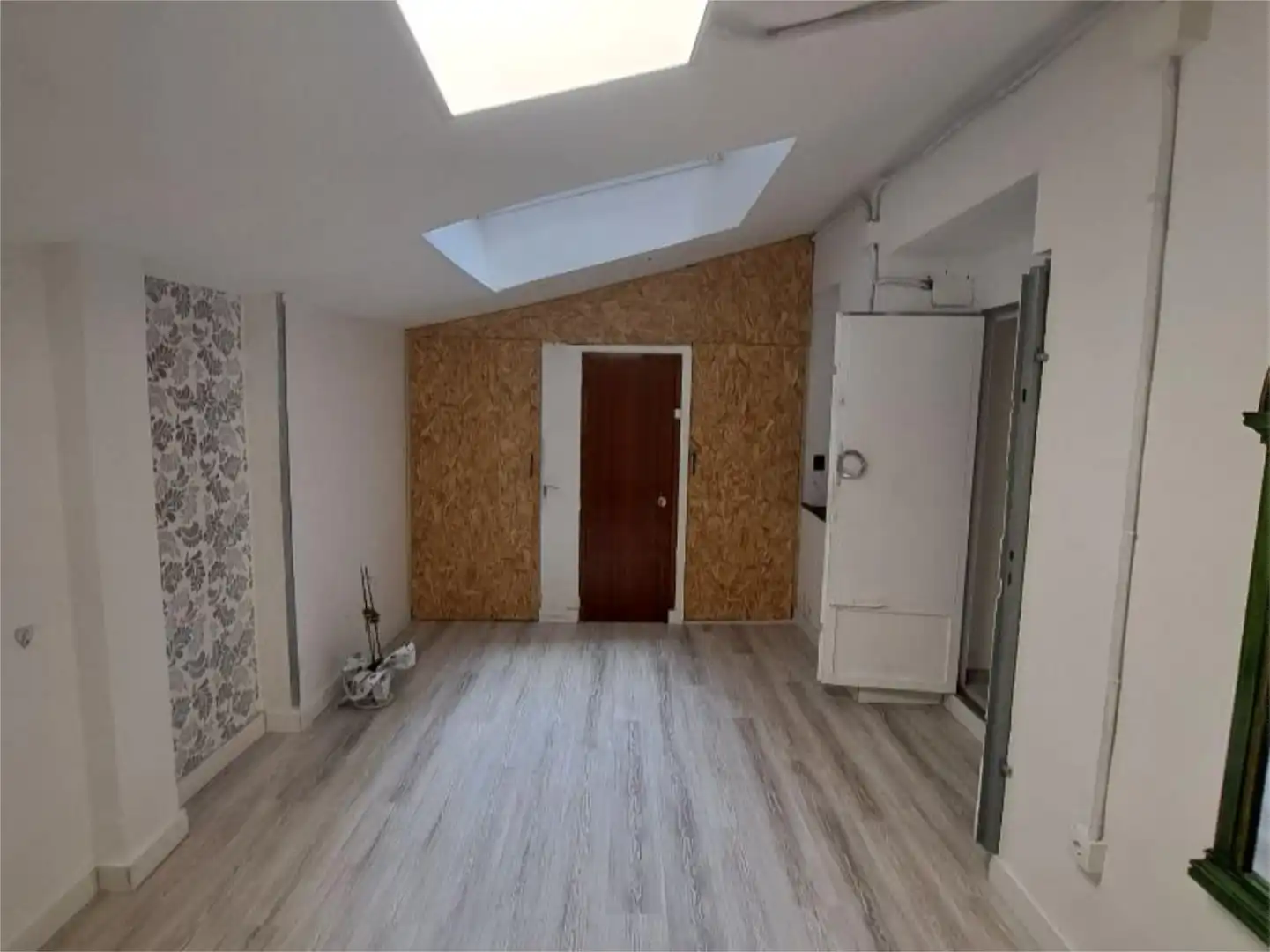 Commercial properties for rent in Soria Capital 